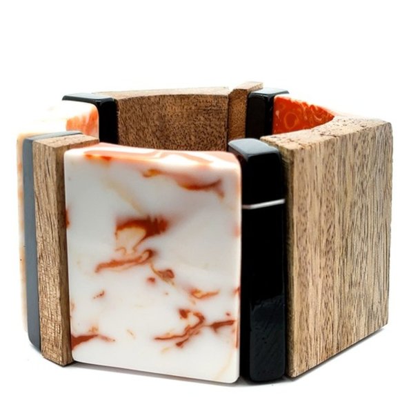 Jewelry - NWT Wooden and Faux Stone Bracelet